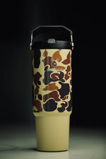 Load image into Gallery viewer, Hooch|Hog 30 oz Old School Camouflage Water Bottle
